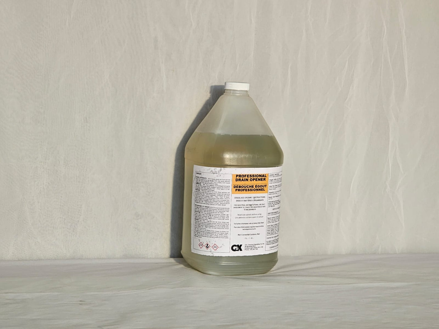 Drain Opener – Extra Strong – Powerful Professional-Grade Drain Cleaner Available in 1 L Bottle and 4 L Gallon / Case Options