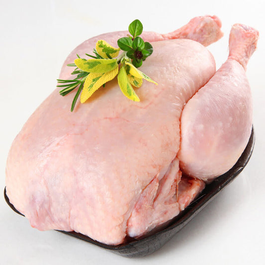 📦 Whole Chicken – Fresh (Case Pack 40–50 lbs) Lb $ 3.40 Average weight: 3.0 to 5.0 lbs (1.4–2.3 kg) per whole chicken