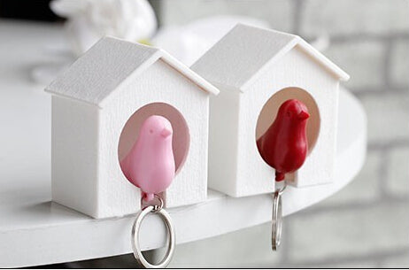 2016 New Arrival llavero Whistle Bird House key chains couple Wall Mount Hook Sparrow Birdhouse Key chain key ring for the keys