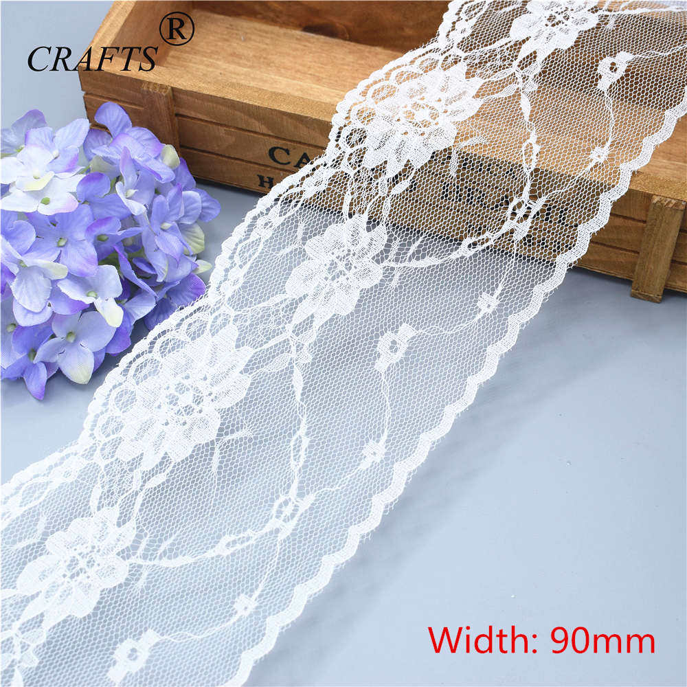 2018 Global Hot Sale 10 yards beautiful white lace ribbon European lace fabric lace sew embroidery dress accessories