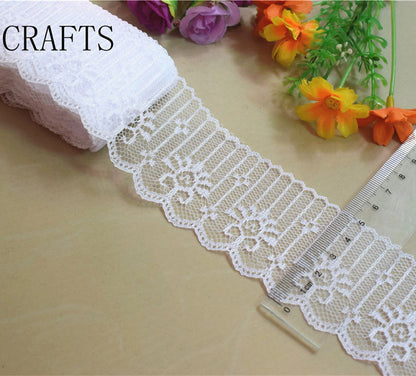 2018 Global Hot Sale 10 yards beautiful white lace ribbon European lace fabric lace sew embroidery dress accessories