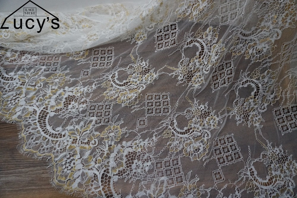 2018 NEW wedding saree gold lace fabric 1 piece/3 meters long! Eyelash french lace for weding dresses and gowns Quality