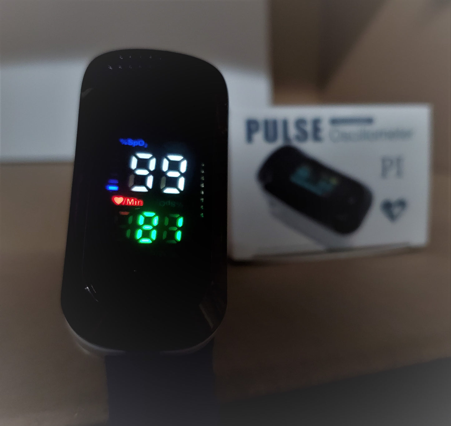 Pulse Oximeter/Oscillometer P1