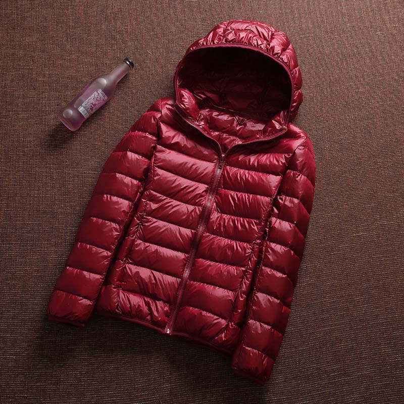 Winter Women Ultra Light Down Jacket 90% Duck Down Hooded Jackets Long Sleeve Warm Slim Coat Parka Female Solid Portabl Outwear