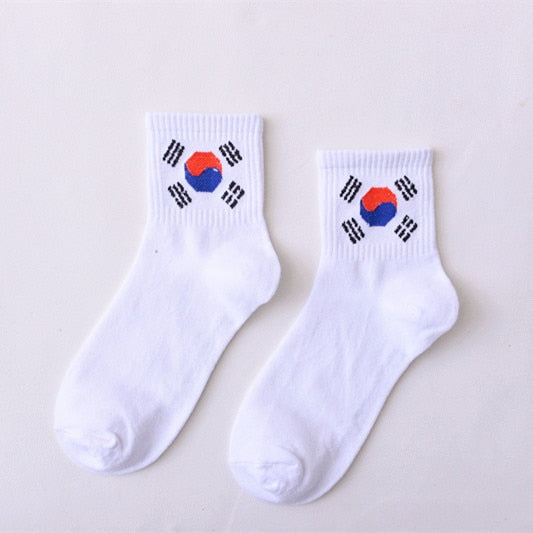 Women Daily Socks Harajuku Korea Japanese Cotton Kitten Flame Ulzzang Socks Men Chinese Cactus Gun Shark Alien Students Socks