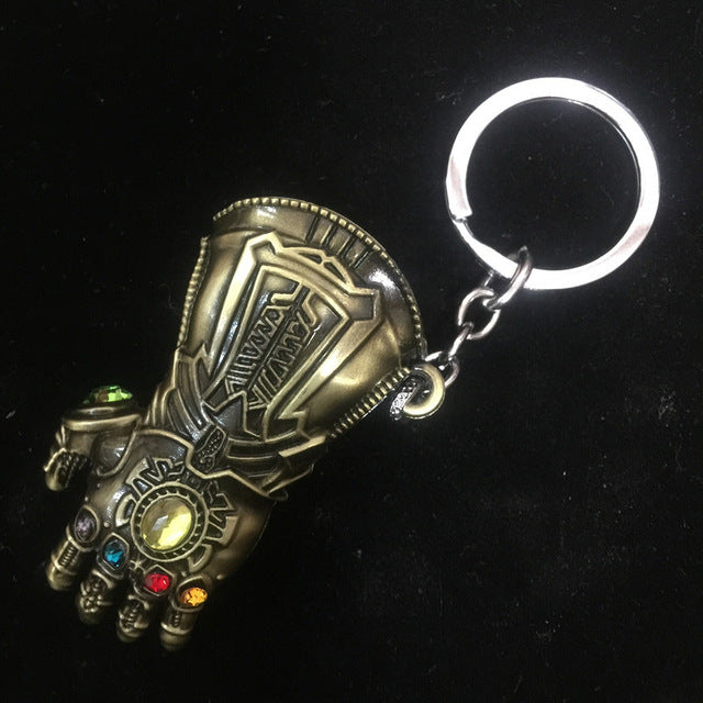 P2342 Wholesale 20pcs/lot DC Comics Avengers Infinity War Thanos Gloden Glove Style car Keychain Infinity Gauntlet Keyring Cool
