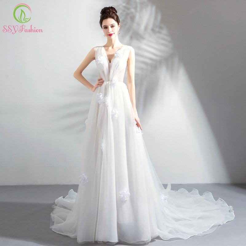 SSYFashion New Wedding Dress V-neck Sleeveless Sweep Train Flower Elegant Travel Wedding Gown Formal Dresses Vestido De Noiva