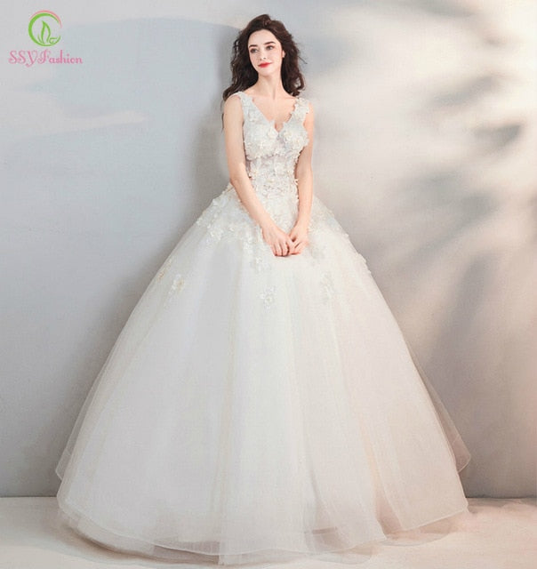 SSYFashion New Elegant Wedding Dress The Bride Married Sweet Lace Flower Beading V-neck Sleeveless Floor-length Wedding Gown