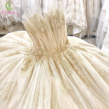 SSYFashion New Luxury Wedding Dress Bride Romantic Shell Collar Sleeveless Lace Embroidery Beading Court Train Weddding Gown