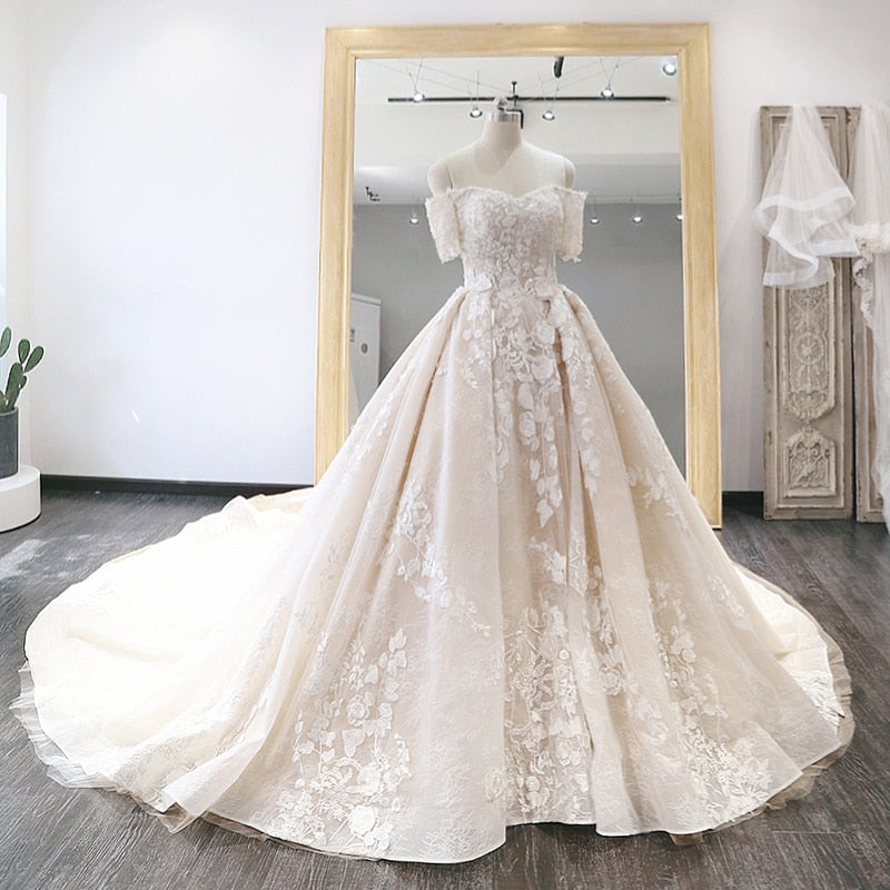 SSYFashion New Wedding Dress The Bride Married Luxury Light Champange Boat Neck Court Train Lace Appliques Beading Wedding Gown