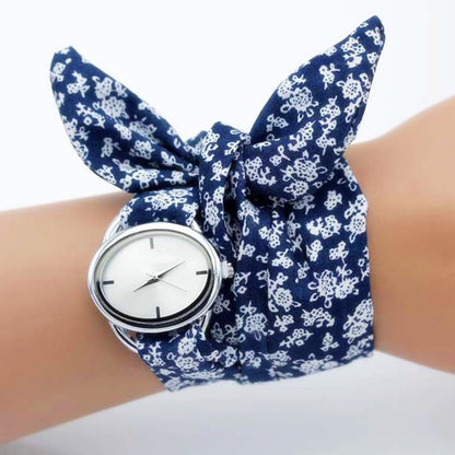 shsby new unique Ladies flower cloth wristwatch fashion women dress watch high quality fabric watch sweet girls Bracelet watch